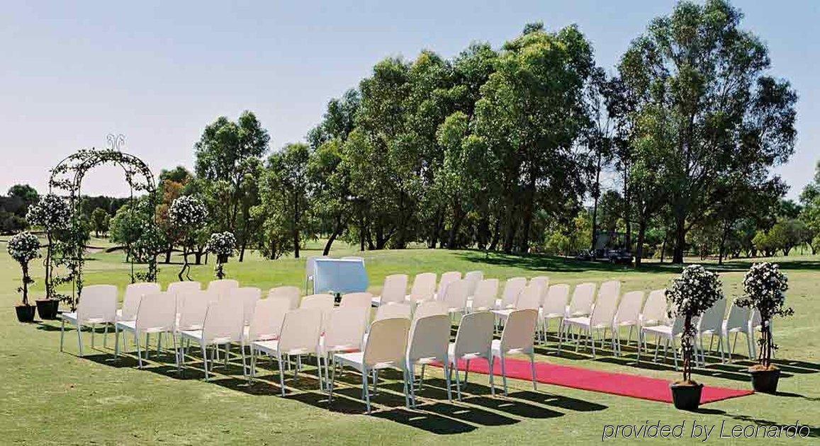 Mercure Bunbury Sanctuary Golf Resort Extérieur photo