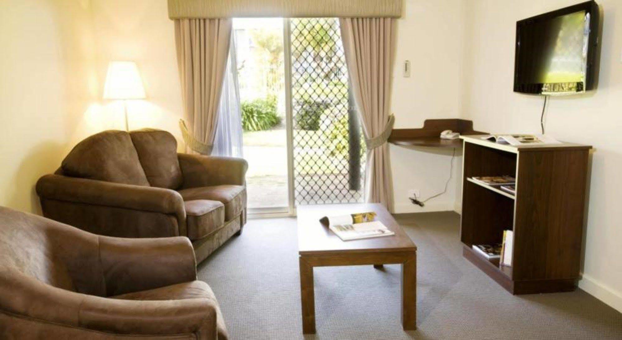 Mercure Bunbury Sanctuary Golf Resort Extérieur photo